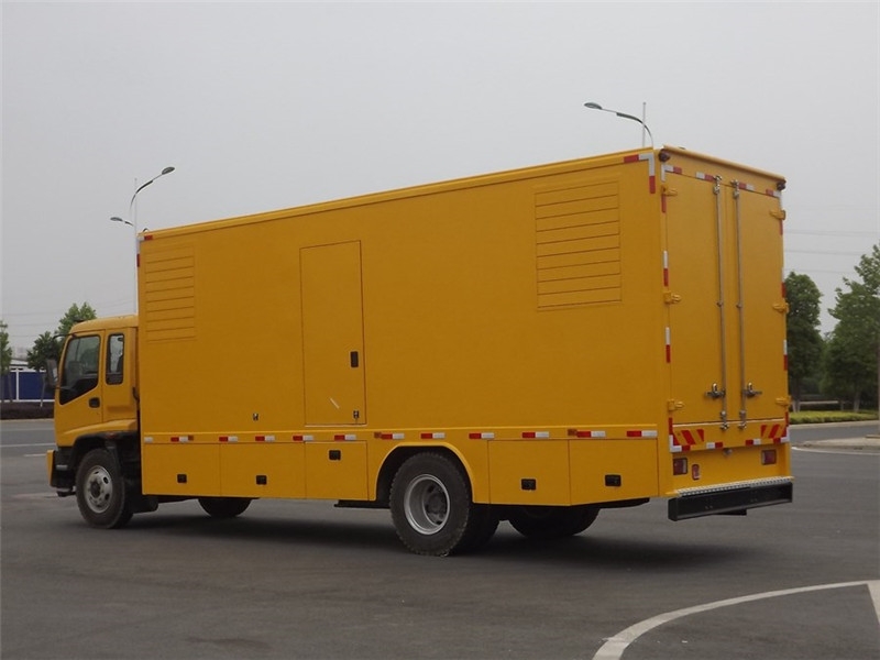 抚宁发电车出租- 柴油发电机油箱怎么清洗